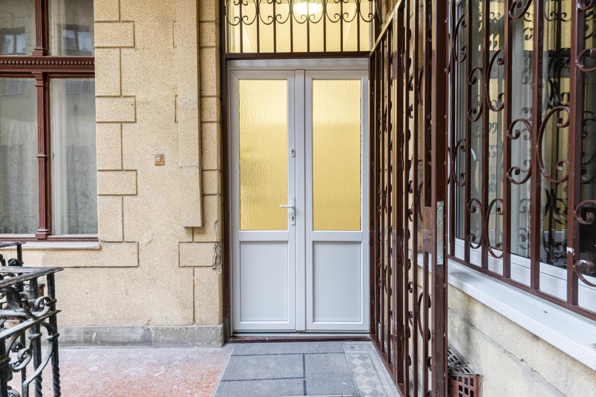 The Right Choice Studio Apartments Будапеща Екстериор снимка
